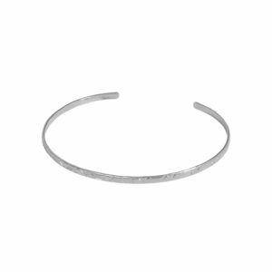 Bracelet torque gaulois argenté et texturé